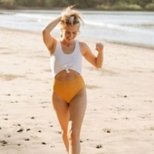 Albion Fit Emma cutout one piece